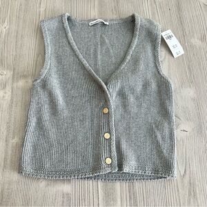 Abercrombie & Fitch Gray Knit Vest